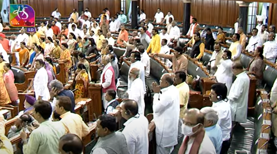 भारतको लोकसभाबाट निलम्बित ३० सांसद