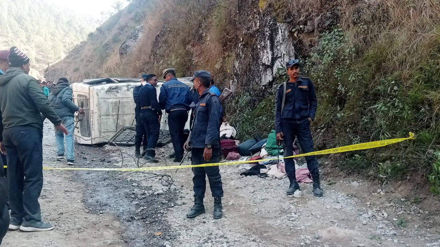 बागलुङको ढोरपाटनमा दुर्घटनाग्रस्त जिप दुर्घटना