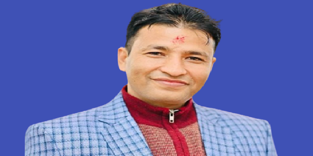 सहप्राध्यापक विष्णुप्रसाद भण्डारी