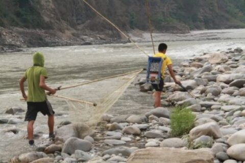 मध्यरातमा करेन्ट लगाएर माछा मार्ने क्रममा तनहुँमा एक युवाको मृत्यु