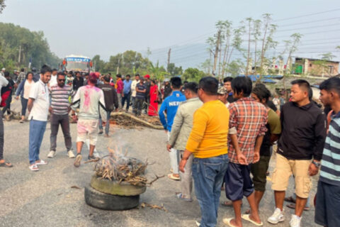 रौतहटमा बसको ठक्करबाट साइकलमा सवार दम्पतीको मृत्यु