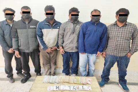 शनिबारको बिदामा ग्यारेजमा तास खेलेर रमाइलो गरिरहेका ग्यारेज सञ्चालकसहित छ जना मजदुर पोखराबाट पक्राउ