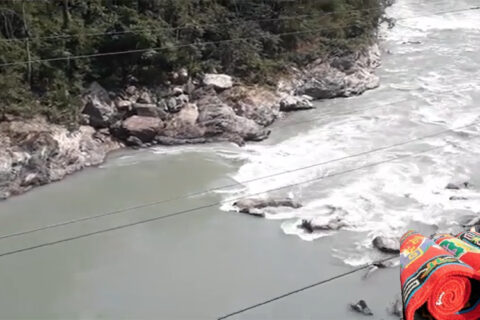 गलैंचा बेच्न लमजुङ पुगेका एक जना जुम्ली मर्स्याङ्दी नदीमा बेपत्ता, अन्य तीन प्रहरी नियन्त्रणमा