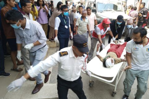 धादिङमा ट्रक दुर्घटना : एकजना बालकको मृत्यु, एकैपरिवारका पांचसहित आठ घाइते