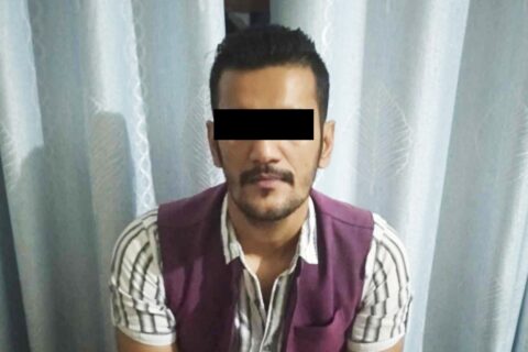 मध्यराती आफ्नै दोहोरीमा आएका ग्राहकलाई मरणासन्न हुने गरी कुट्ने  दोहोरी सञ्चालक पोखराबाट पकाउ