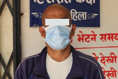 दोलखामा ७७ वर्षीय वृद्धको हत्या गरेर भागेका एक व्यक्ति काठमाण्डौमा लुकेर बसेको अवस्थामा पक्राउ