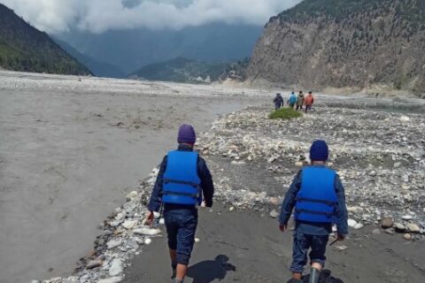 हिमाल पारिको जिल्ला मुस्ताङस्थित कालिगण्डकी नदीमा हाम फालेका मजदुर बेपत्ता