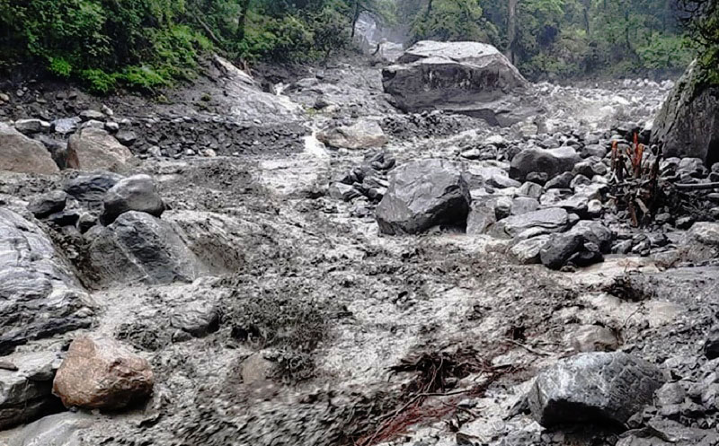 मनाङको तिमाङखोलामा बाढी