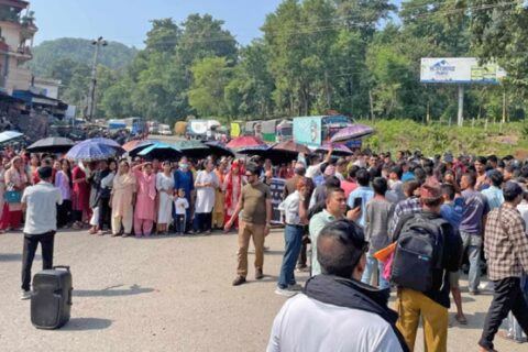 सशस्त्रको कार्यालय बाहिर पिङ खेल्न गएका दुई बालिका बलात्कृत, दुई सहायक हवल्दार पक्राउ