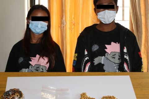 पोखरामा चोरी गरेको आरोपमा सुनको सिक्रीसहित दुई जना गोर्खाली पक्राउ