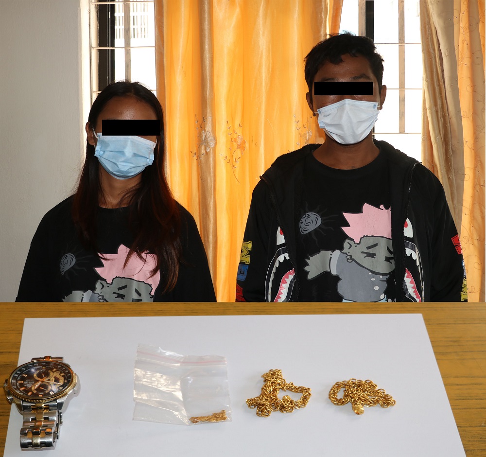 चोरीको आरोप लागेका दुई जना गोर्खाली