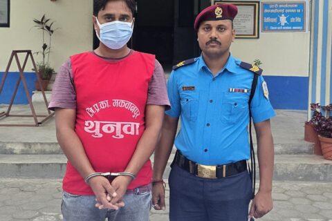 पैतालामा टेपले बेरेर अबैध रुपमा सुन तस्करी : भारतीय नागरिक पक्राउ