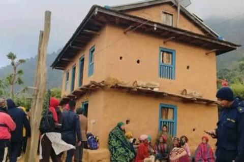आफूलाई प्रेमीसँग अबिबाहित देखाउन सल्यानमा एक महिलाद्वारा आफ्ना दुई छोरीको हत्या