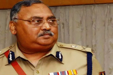 भारतीय राज्य कर्नाटकका पूर्वप्रहरी महानिर्देशक ओम प्रकाशको श्रीमती पल्लवीद्वारा हत्या