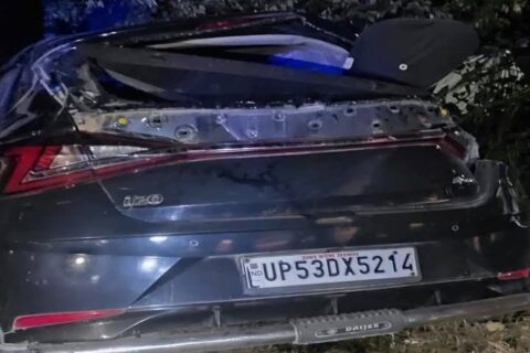 गएराती रुपन्देहीमा भारतीय कार र नेपाली पिक अप ठोक्किए : दुई भारतीयको मृत्यु, एक घाइते