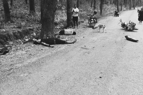 एकाबिहानै नवलपुरमा मोटरसाइकल दुर्घटना : दुईको मृत्यु ,  एक घाइते