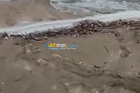 काभ्रेको पनौतीमा भीषण वर्षासंगै आएको बाढीले ठुलो क्षति, एक जना वेपत्ता