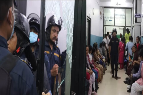 ‘अपरेशन सफल भयो, १ / २ दिनमा घर आउंछु’ भनेर साथीहरुलाई फोन गरेका पूर्व वडाध्यक्षको मृत्यु भएपछि पोखराको गण्डकी मेडिकल कलेजमा तनाब