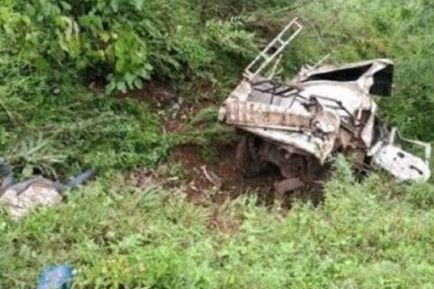 डडेल्धुरामा जिप खस्यो : चार जनाको घटनास्थलमै मृत्यु ,  सात जना घाइते