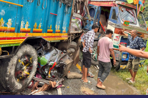 मकवानपुरमा यात्रुबाहक बस, ट्रक र ट्याङकर ठो’क्किए : ३१ जना यात्री घा’इते