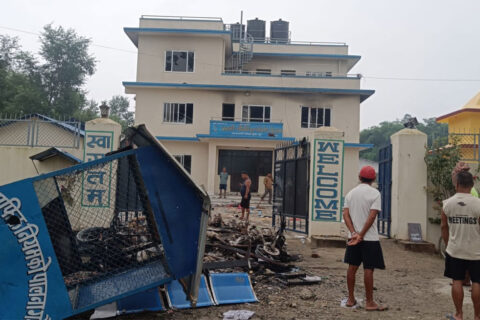 नवलपुरको  हुप्सेकोट प्रहरी चौकी तोडफोड र आगजनी गर्ने सातजना पक्राउ