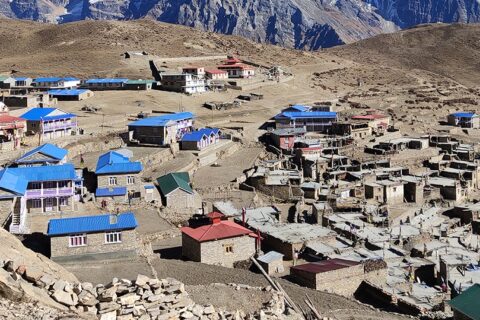 मनाङमा लेक लागेर दुई जना भरियाको मृत्यु