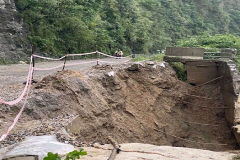 आँबुखैरेनी-मुग्लिन सडकखण्ड भोलि दुई घण्टा पूर्ण रुपमा बन्द हुने