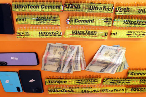 अबैध लागू औषधसहित पोखराबाट तीन जना दलित युवा समातिए