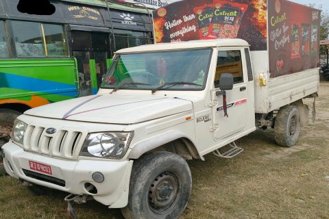 पोखरामा बोलेरो जिपले स्कुटरलाई ठक्कर दियो : एक युवाको मृत्यु, अर्का युवा घाइते