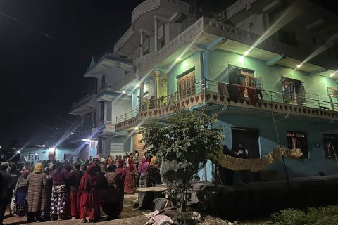 आगलागीमा परेर सिन्धुलीमा बुहारीको मृत्यु, ससुरा घाइते