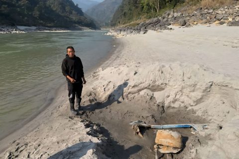 त्रिशूलीमा बसको अवशेष भेटियो, सीमलतालमा हराएको बस हुनसक्ने आशङ्का