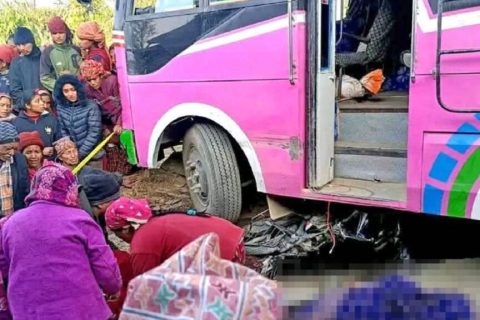 गुल्मीमा बसले मोटरसाइकललाई ठक्कर दिंदा देवर-भाउजुको मृत्यु
