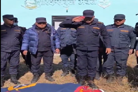 सल्यानमा पांच दिन अघि मात्र वरिष्ठ हवल्दारमा बढुवा भएका केसी प्रहरीको ब्यारेकभित्रै  मृत भेटिए