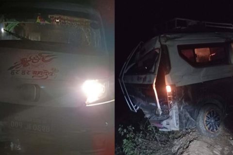 बैतडीमा गएराती ईभि हाइस गाडी दुर्घटनाग्रस्त : चालकको मृत्यु