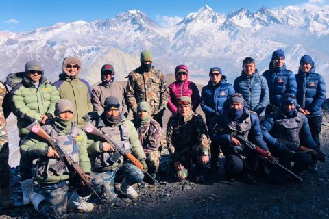 मुस्ताङमा बाक्लो हिउँ जमेपछि मतदान स्थल निरीक्षण टोली बीच बाटोबाटै फर्कियो
