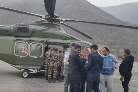 मुस्ताङ र रामेछापमा भएका सवारी दुर्घटनामा मतदान अधिकृतसहित तीन जना कर्मचारीको मृत्यु, सात जना घाइते