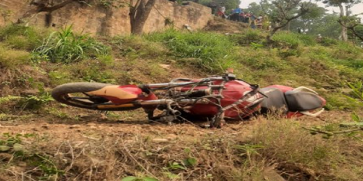 बागलुङमा मोटरसाइकल दुर्घटनाग्रस्त : एक मजदुरको मृत्यु , अर्का घाइते