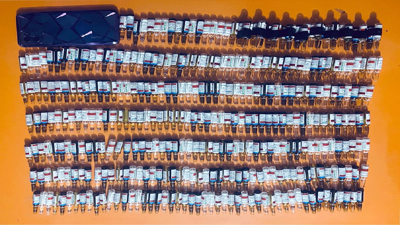 पोखराबाट ठुलो मात्रामा लागू औषधसहित एक युवा पक्राउ