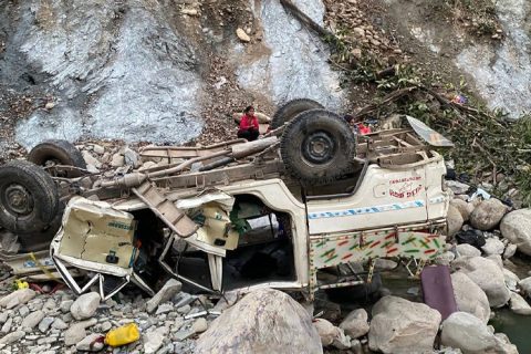 कञ्चनपुरमा जिप दुर्घटनाग्रस्त हुँदा दुईको मृत्यु, अन्य ६ जना घाइते (नामावलीसहित)