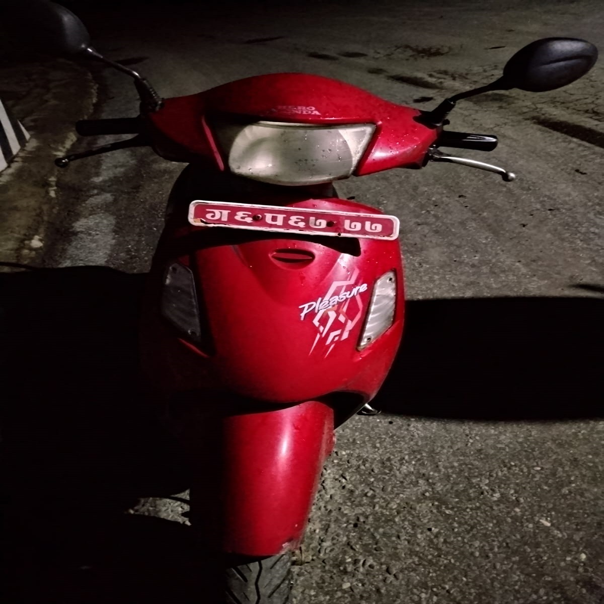 गएराती स्याङजाको फेदीखोलाबाट चोरीको स्कूटर सहित दुई जना पक्राउ