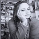 दोश्रो बिबाह गरेर तीन वर्षीया छोरी हुर्काई रहेकी ४२ वर्षीया एकल महिला सिर्जनाको हत्या कसले किन गर्यो ?