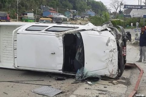तनहुँमा टोयोटा गाडीले स्कुटरलाई ठक्कर दिँदा मन्दिरका पुजारीसहित दुई जनाको मृत्यु