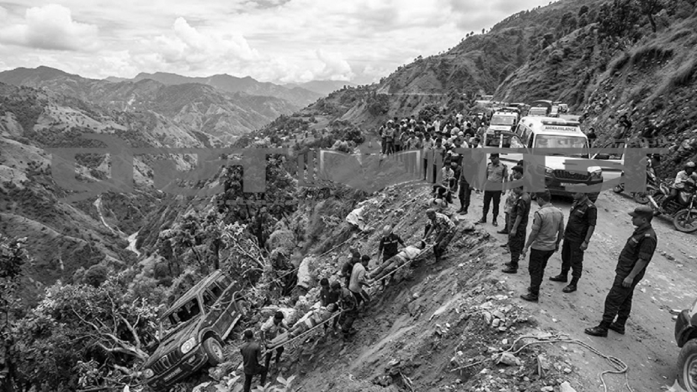अछाममा जिप दुर्घटना : दुई जनाको मृत्यु, तीन घाइते