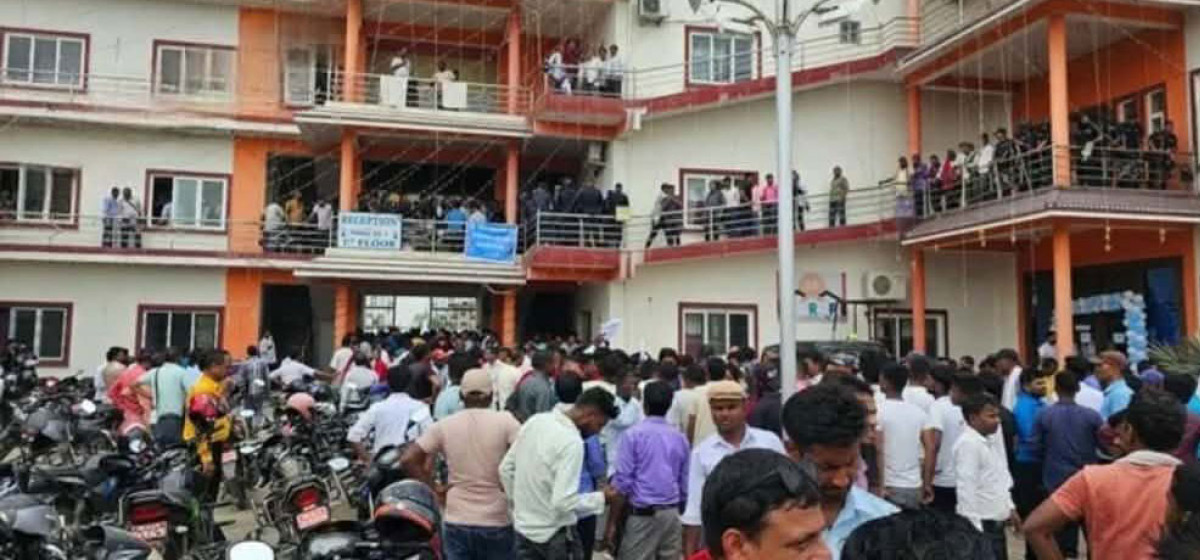 रास्वपाका सांसद्‌माथि आफ्नै पार्टीका कार्यकर्ताले गरे आक्रमण : तीन सांसदले भागेर ज्यान जोगाए