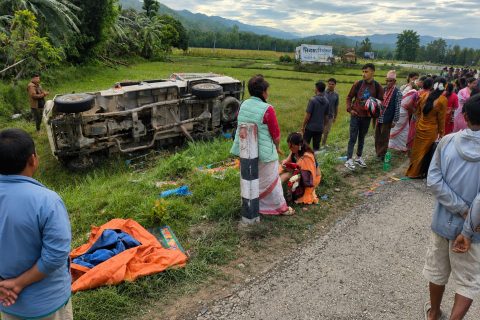 सिन्धुलीमा जन्ती बोकेको बोलेरो जिप दुर्घटना : पाँच जना घाइते