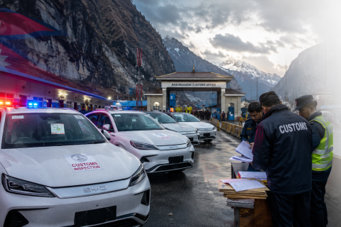 रसुवागढी भन्सार प्रकरण:भन्सारप्रमुखसहित नौजना कर्मचारी जिम्मेवारीमुक्त, छानबिन जारी
