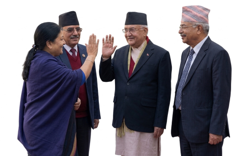 पूर्व राष्ट्रपति विद्यादेवी भण्डारीलाई साक्षी राखेर तीन जना पूर्व कम्युनिष्ट प्रधानमन्त्रीहरु आज एकै मञ्चमा देखिने