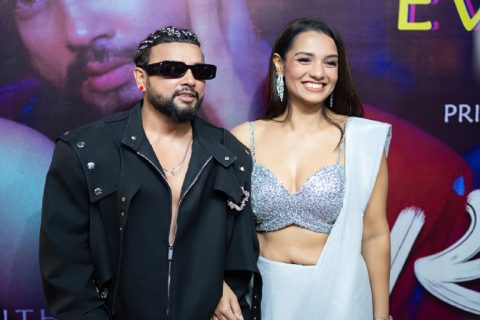 विवादमा परेपछि ‘मास्टर्नी’ गीत युट्युबबाट हटाइयो, प्रियंका र दुर्गेशले मागे माफी
