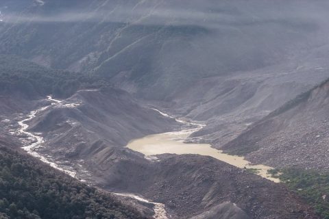भोटेकोशीमाथि चीनमा बनेको ताल फुट्यो : उद्धार कार्य रोक्न र सतर्कता अपनाउन आग्रह