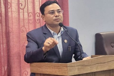 ११ महिनादेखि अमेरिकामा रहेका सुदूरपश्चिम प्रदेशसभाका सांसद प्रकाश देउवा पदमुक्त